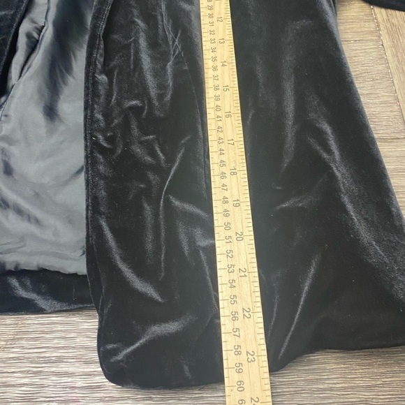 Tahari Black Velvet Blazer Jacket Long Sleeve Size 18 - Picture 6 of 6